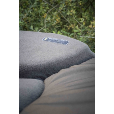 Avid Carp Benchmark Lite Memory Foam Bed