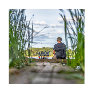 Avid Carp Revolve Super Low Pod